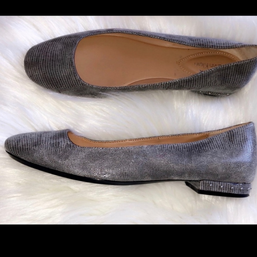 !Sale! Calvin Klein Studded Flats - Picture 4 of 5
